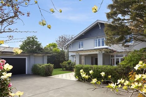 Photo of property in 152 Clyde Road, Burnside, Christchurch, 8053