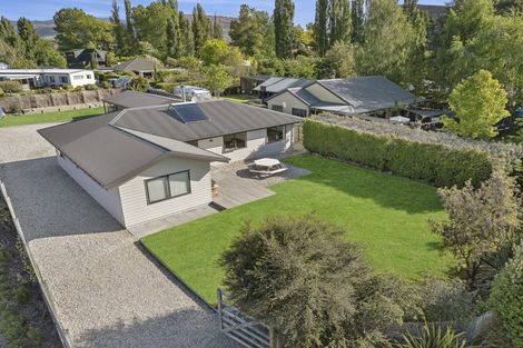 Photo of property in 21 Bernard Road, Albert Town, Wanaka, 9305