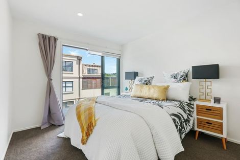 Photo of property in 419a Beach Road, Mairangi Bay, Auckland, 0630