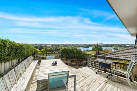 Photo of property in 35 Victory Street, Welcome Bay, Tauranga, 3112