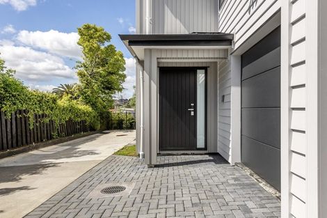 Photo of property in 34b Maugham Drive, Bucklands Beach, Auckland, 2014
