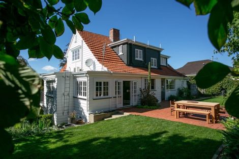 Photo of property in 9 Oakley Avenue, Claudelands, Hamilton, 3214