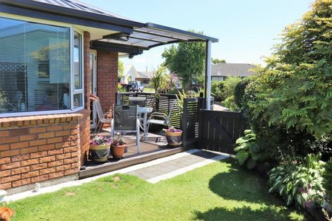 Photo of property in 5 Rochfort Place, Westport, 7825