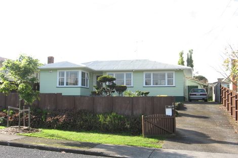 Photo of property in 104 Beaumonts Way, Manurewa, Auckland, 2102
