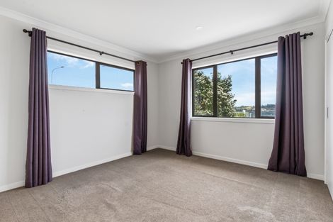 Photo of property in 101 Medallion Drive, Oteha, Auckland, 0632