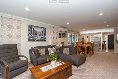 Photo of property in 15 Hancock Drive, Flagstaff, Hamilton, 3210