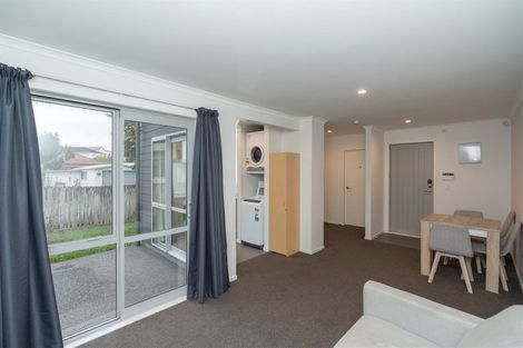 Photo of property in 31 Sandleigh Road, Hamilton Lake, Hamilton, 3204