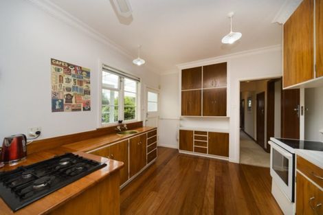 Photo of property in 84 Lincoln Street, Ashhurst, 4810