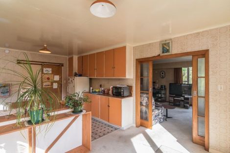 Photo of property in 27 Robertson Street, Owhiro Bay, Wellington, 6023