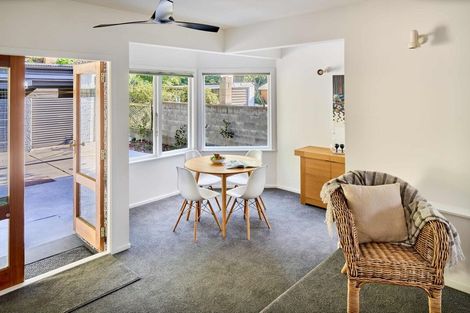 Photo of property in 54 Ferry Street, Seatoun, Wellington, 6022