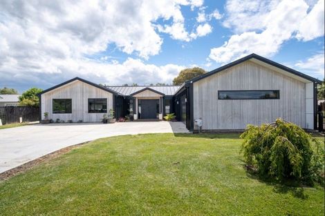 Photo of property in 83 Mcelwee Street, Jervoistown, Napier, 4112