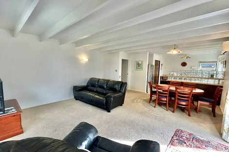 Photo of property in 1/106 Gallien Street, Saint Leonards, Hastings, 4120