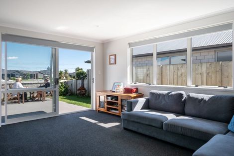 Photo of property in 5 Parkside Mews, Papamoa, 3118