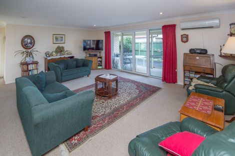 Photo of property in 41 Oxford Road, Rangiora, 7400