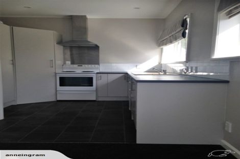 Photo of property in 28 The Quadrant, Miramar, Wellington, 6022