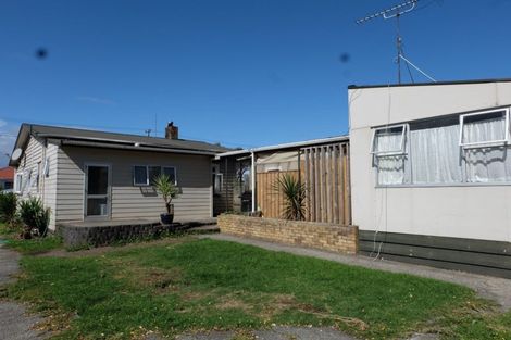 Photo of property in 165 Hakanoa Street, Huntly, 3700