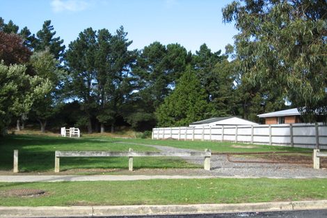 Photo of property in 35 Viscount Road, Waldronville, Dunedin, 9018