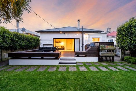 Photo of property in 12 Waterloo Street, Saint Kilda, Dunedin, 9012