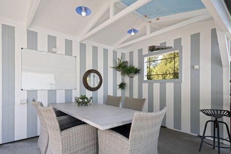 Photo of property in 30 Main Road, Havelock, 7100