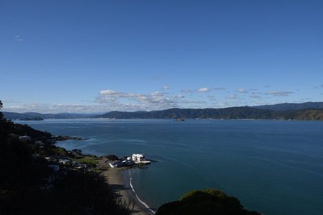 Photo of property in 108 Seatoun Heights Road, Seatoun, Wellington, 6022