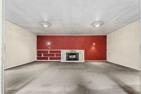 Photo of property in 1252 Devon Road, Sentry Hill, New Plymouth, 4373