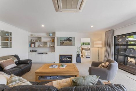 Photo of property in 40 Arrowsmith Avenue, Waipahihi, Taupo, 3330