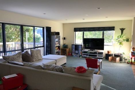 Photo of property in 1/15 Glastron Place, Bayview, Auckland, 0629