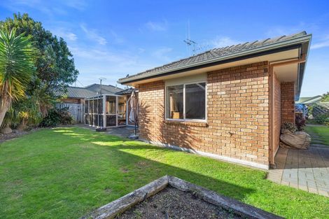Photo of property in 24 Kahira Crescent, Papamoa Beach, Papamoa, 3118