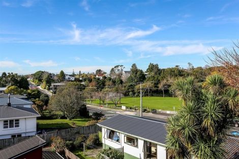 Photo of property in 235 Frankley Road, Frankleigh Park, New Plymouth, 4310