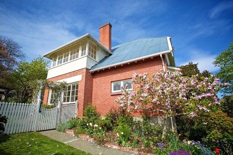 Photo of property in 14 Grasmere Street, Waimataitai, Timaru, 7910
