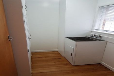 Photo of property in 2/4 Ridge Road, Howick, Auckland, 2014