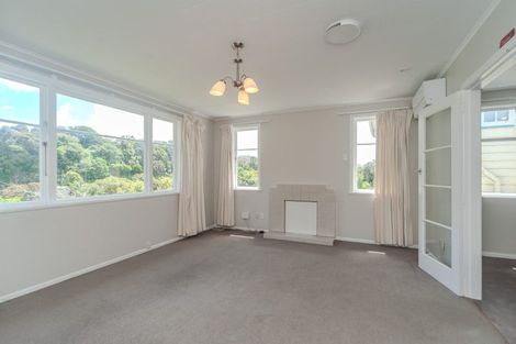 Photo of property in 6 Curtis Street, Northland, Wellington, 6012