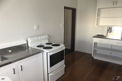 Photo of property in 229 Featherston Street, Palmerston North, 4410