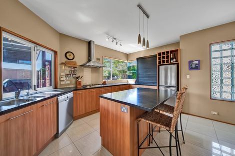 Photo of property in 19 Mccarthy Street, Hawera, 4610