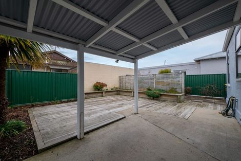 Photo of property in 40 Hargest Crescent, Saint Kilda, Dunedin, 9012