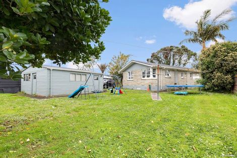 Photo of property in 37 Dominion Road, Papakura, 2110