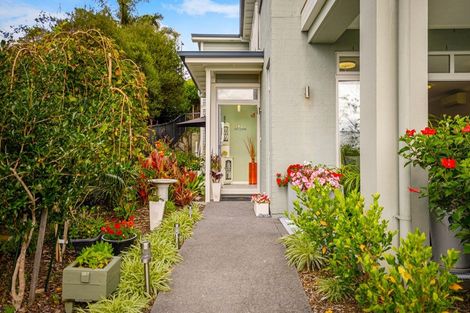 Photo of property in 6 Park Lane, Orewa, 0931