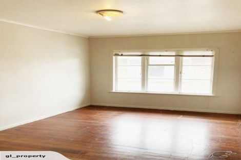Photo of property in 2137 Great North Road, Avondale, Auckland, 0600