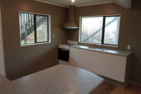 Photo of property in 12a Sabulite Road, Kelston, Auckland, 0602