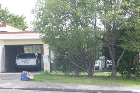 Photo of property in 1/2 Simon Ellice Drive, Bayview, Auckland, 0629