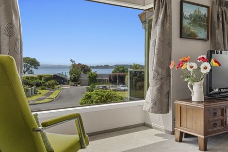 Photo of property in 12 Myrtle Drive, Omokoroa, 3114