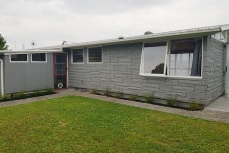 Photo of property in 1 Fernleigh Street, Ferndale, New Plymouth, 4310