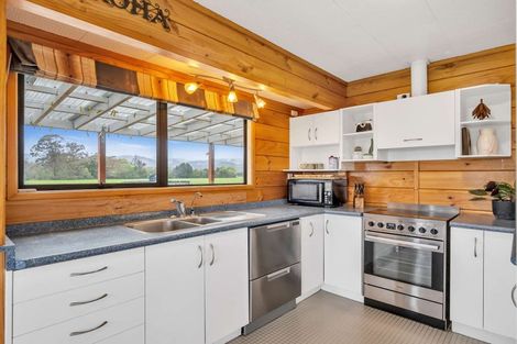 Photo of property in 1700 State Highway 30, Te Teko, Whakatane, 3192