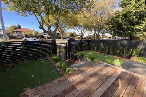 Photo of property in 2/60 Linwood Avenue, Linwood, Christchurch, 8011