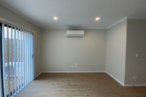 Photo of property in 8/125b Metcalfe Road, Ranui, Auckland, 0612