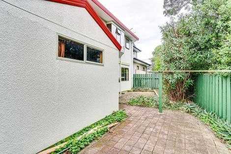 Photo of property in 2/150 Charles Street, Westshore, Napier, 4110