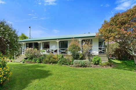Photo of property in 66 Ringawhati Road, Otaki, 5583