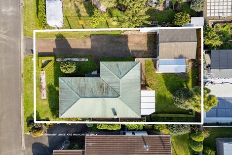 Photo of property in 32 Sandwich Road, St Andrews, Hamilton, 3200