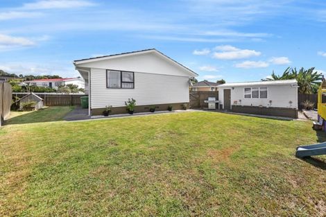 Photo of property in 21 Darnell Crescent, Clover Park, Auckland, 2019