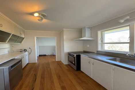 Photo of property in 2/18 Nikau Street, New Lynn, Auckland, 0600